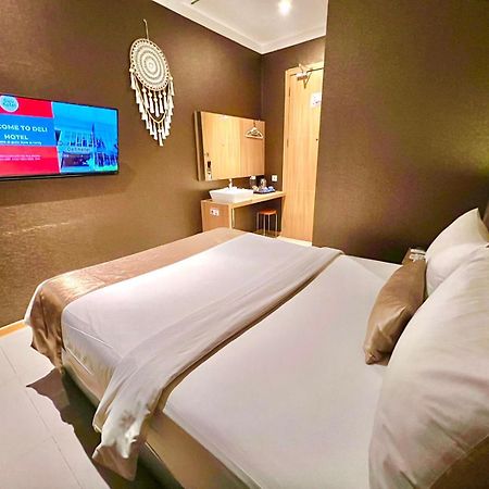 Deli Hotel Medan Luaran gambar