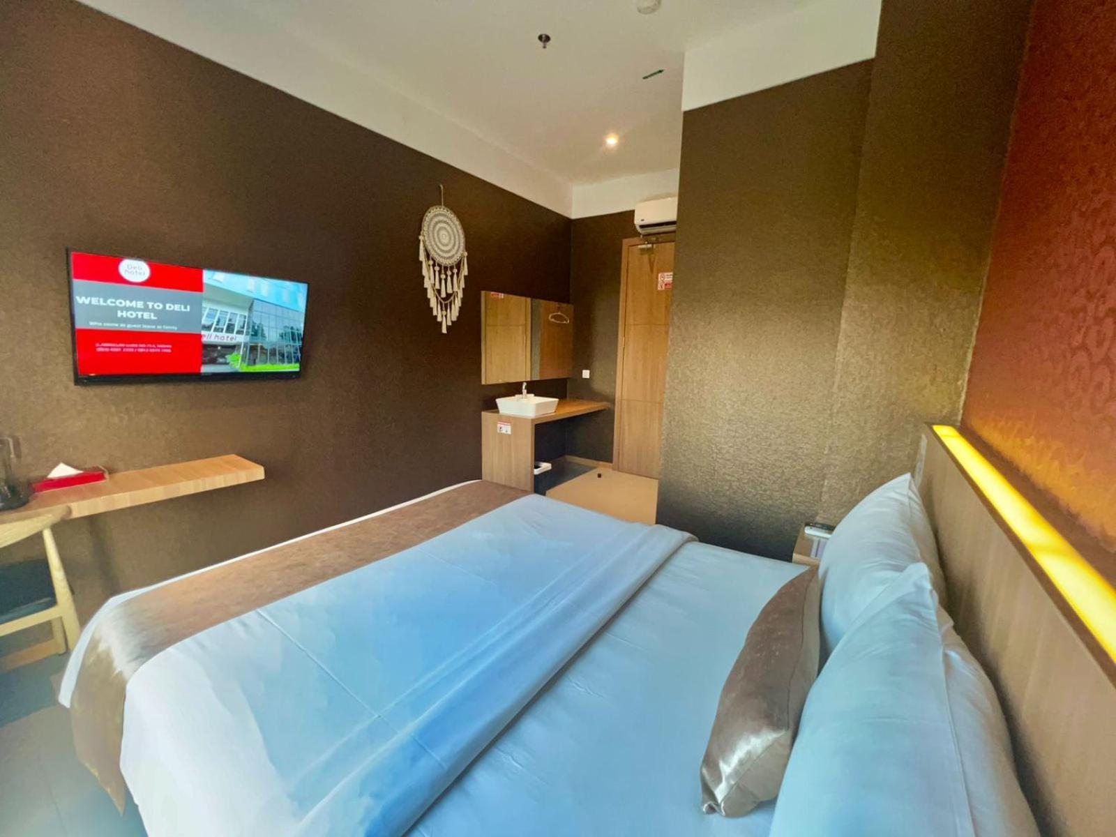 Deli Hotel Medan Luaran gambar